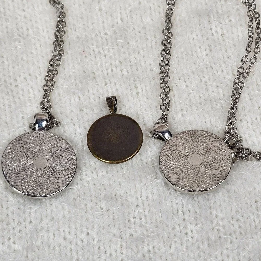 Necklaces & Pendant RBG Ruth Bader‎ Ginsburg Jewelry Lot